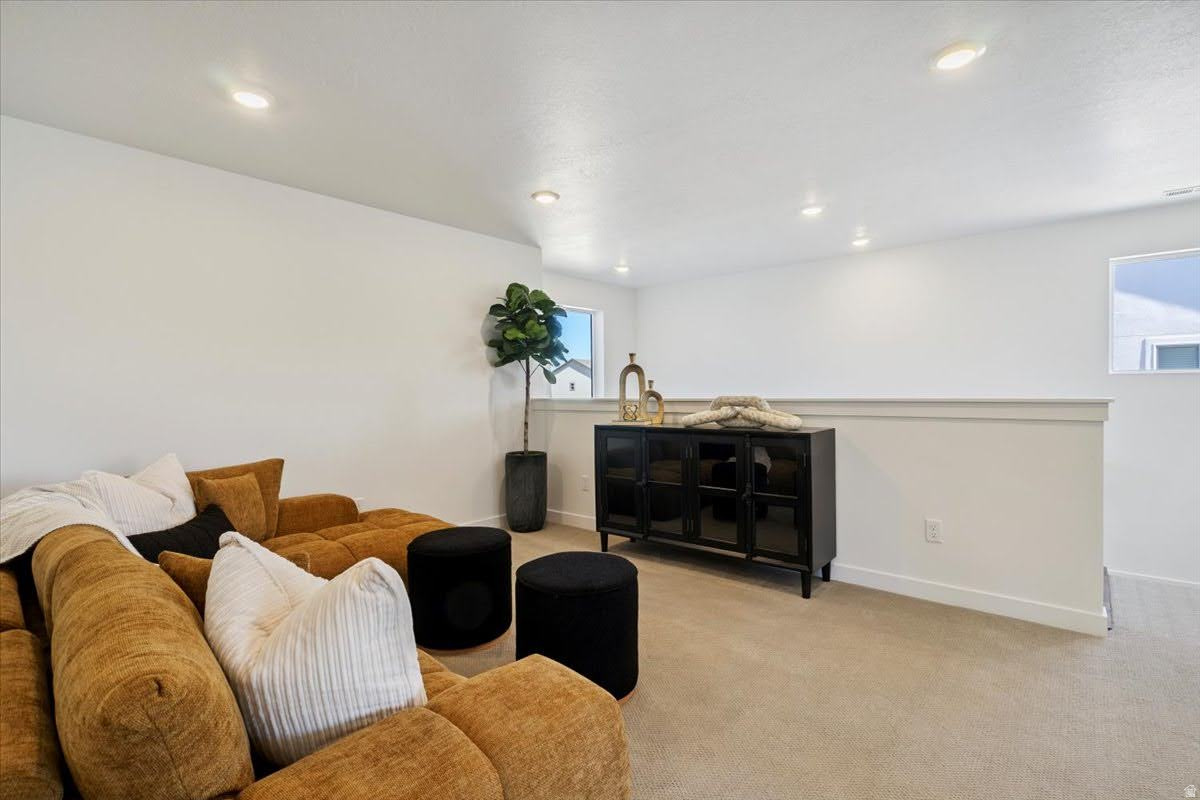 SHELLY ACRES - Residential