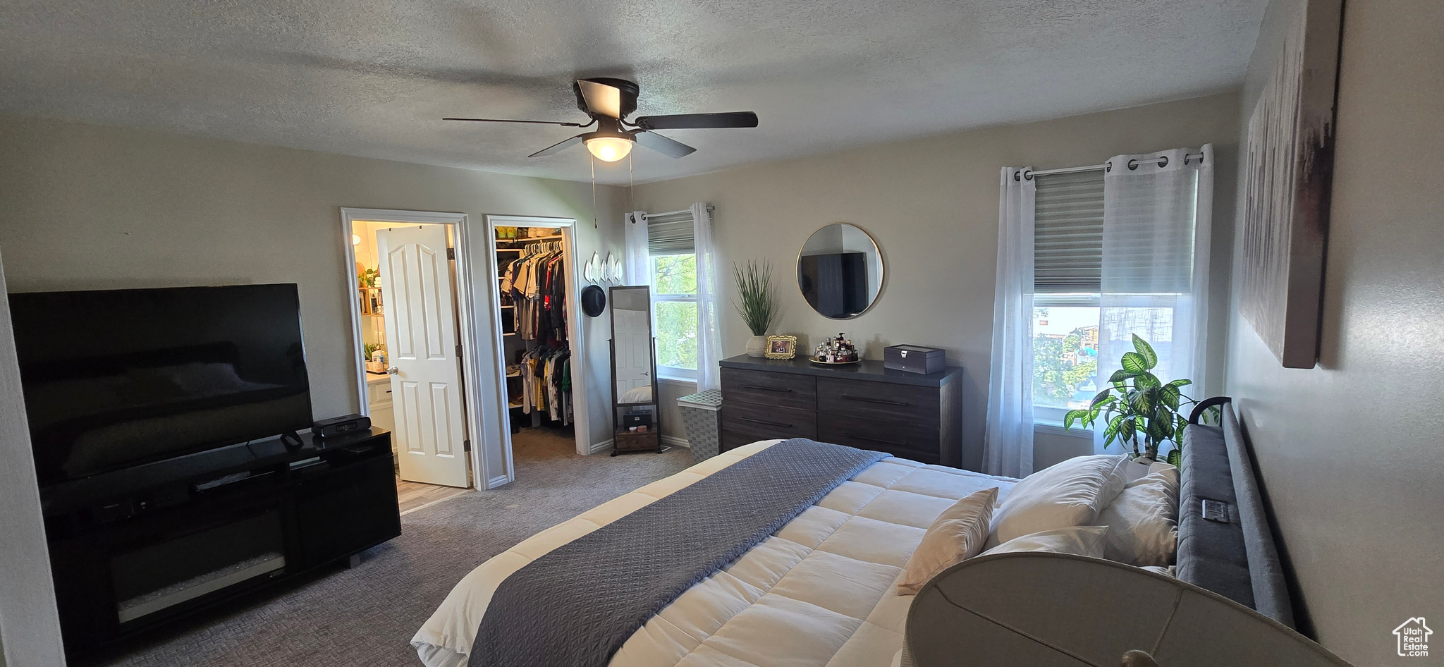 FALCON MEADOWS - Residential