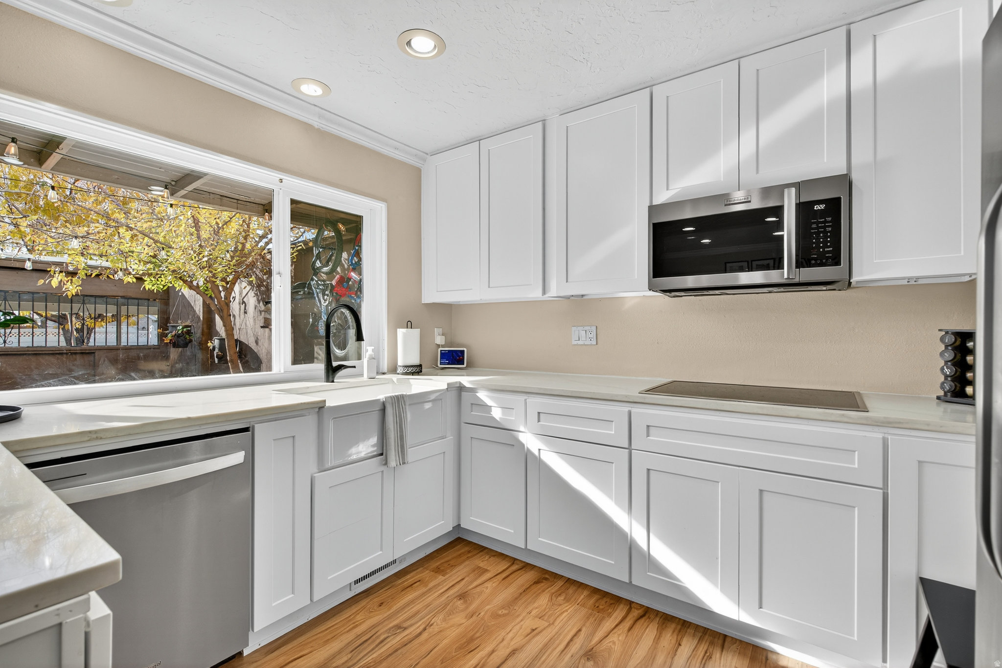 THREE FOUNTAINS - Residential