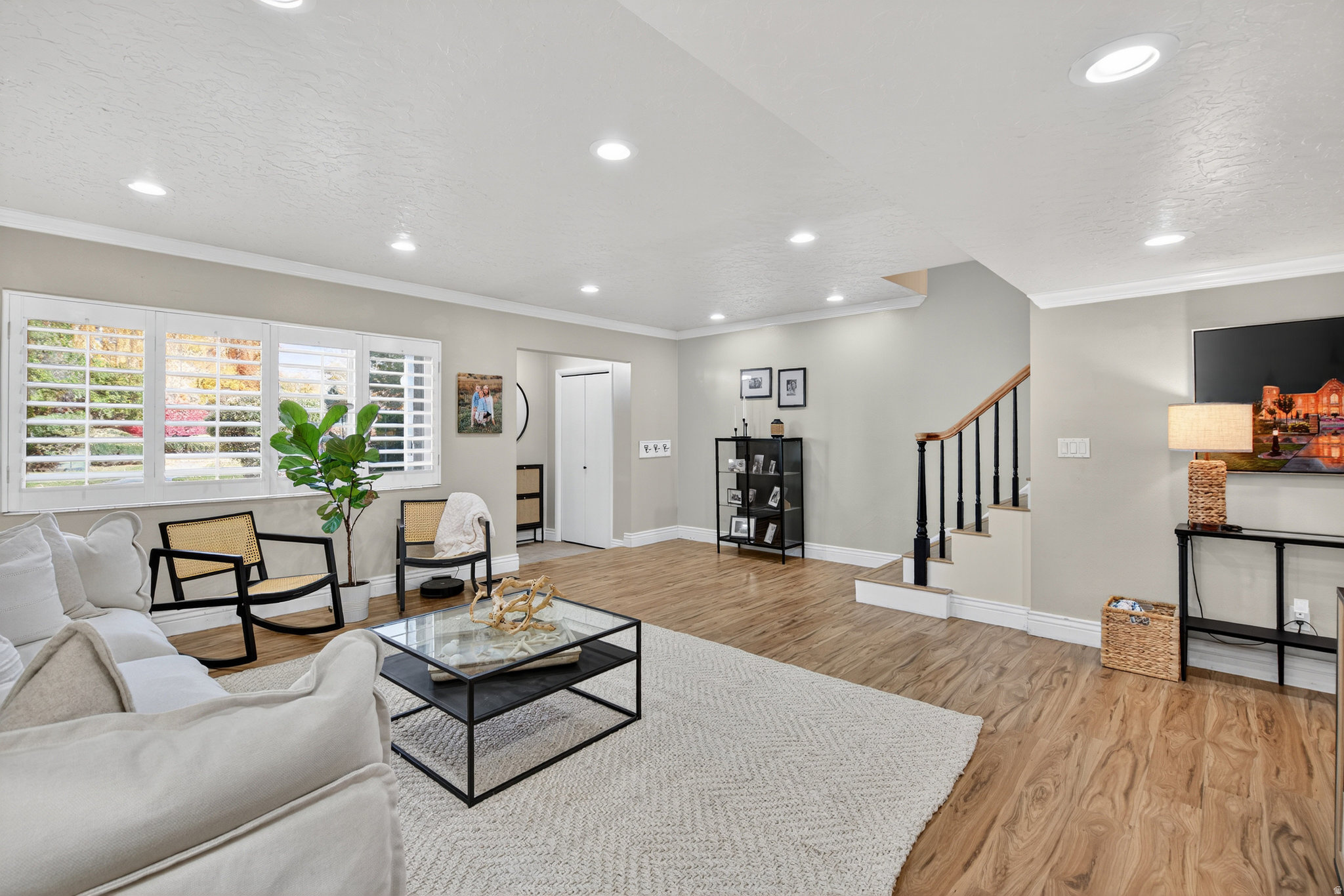 THREE FOUNTAINS - Residential