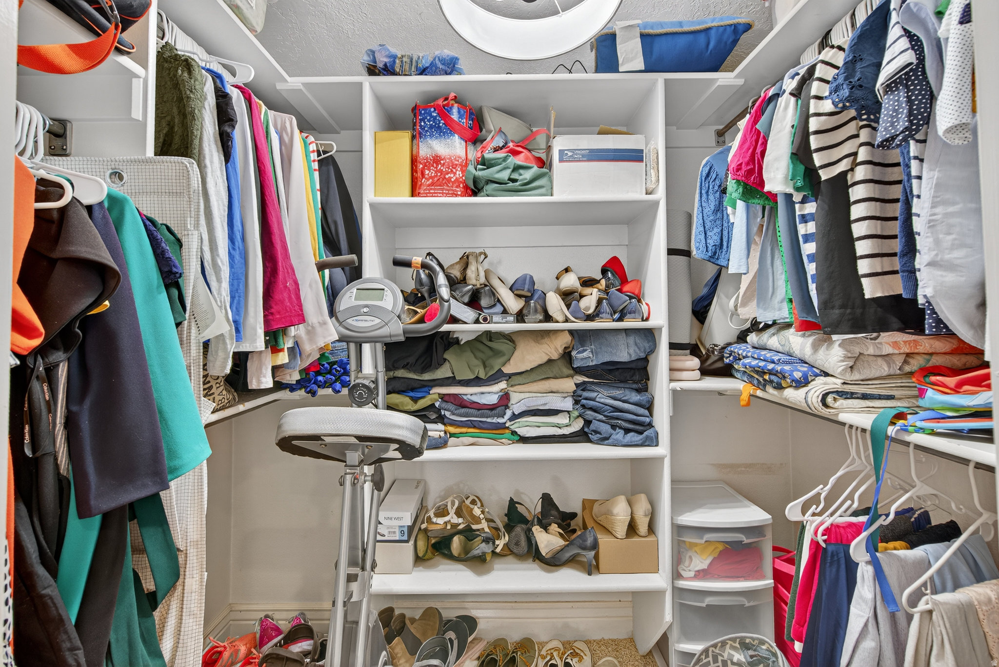 THREE FOUNTAINS - Residential