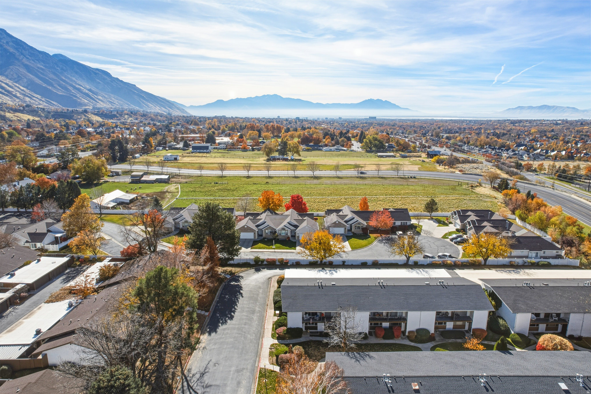 THREE FOUNTAINS - Residential