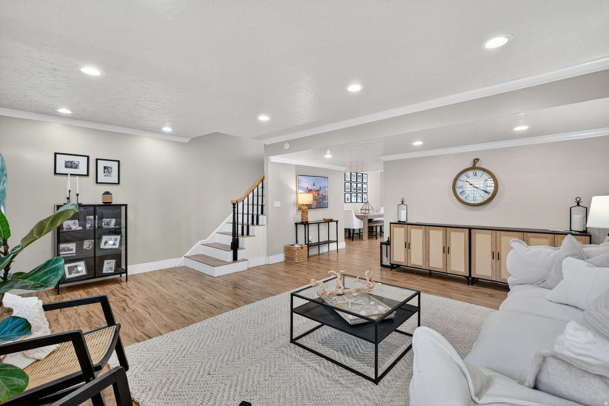 THREE FOUNTAINS - Residential