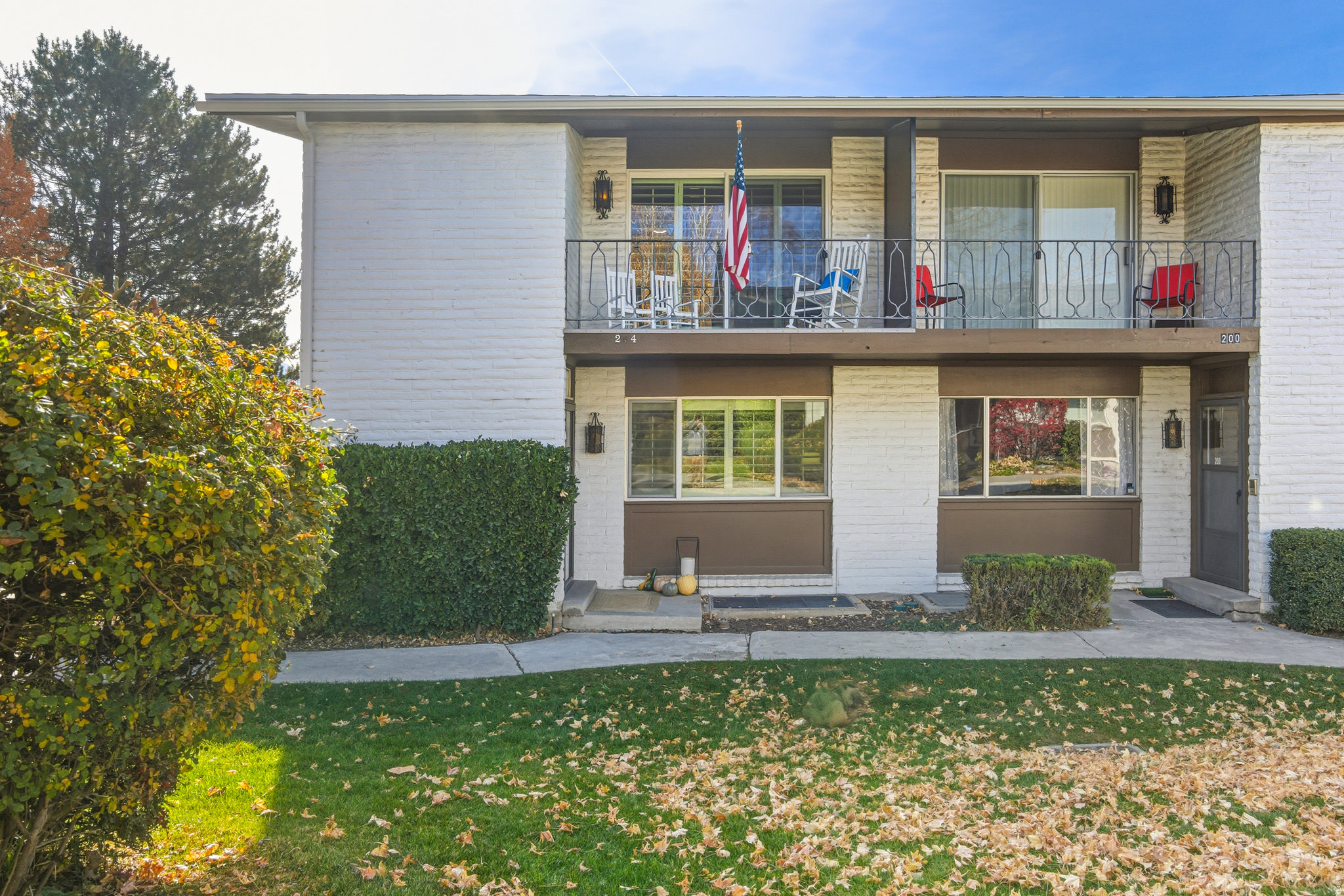 THREE FOUNTAINS - Residential