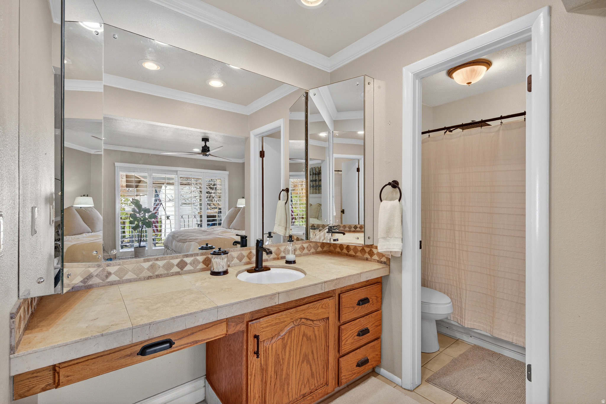 THREE FOUNTAINS - Residential