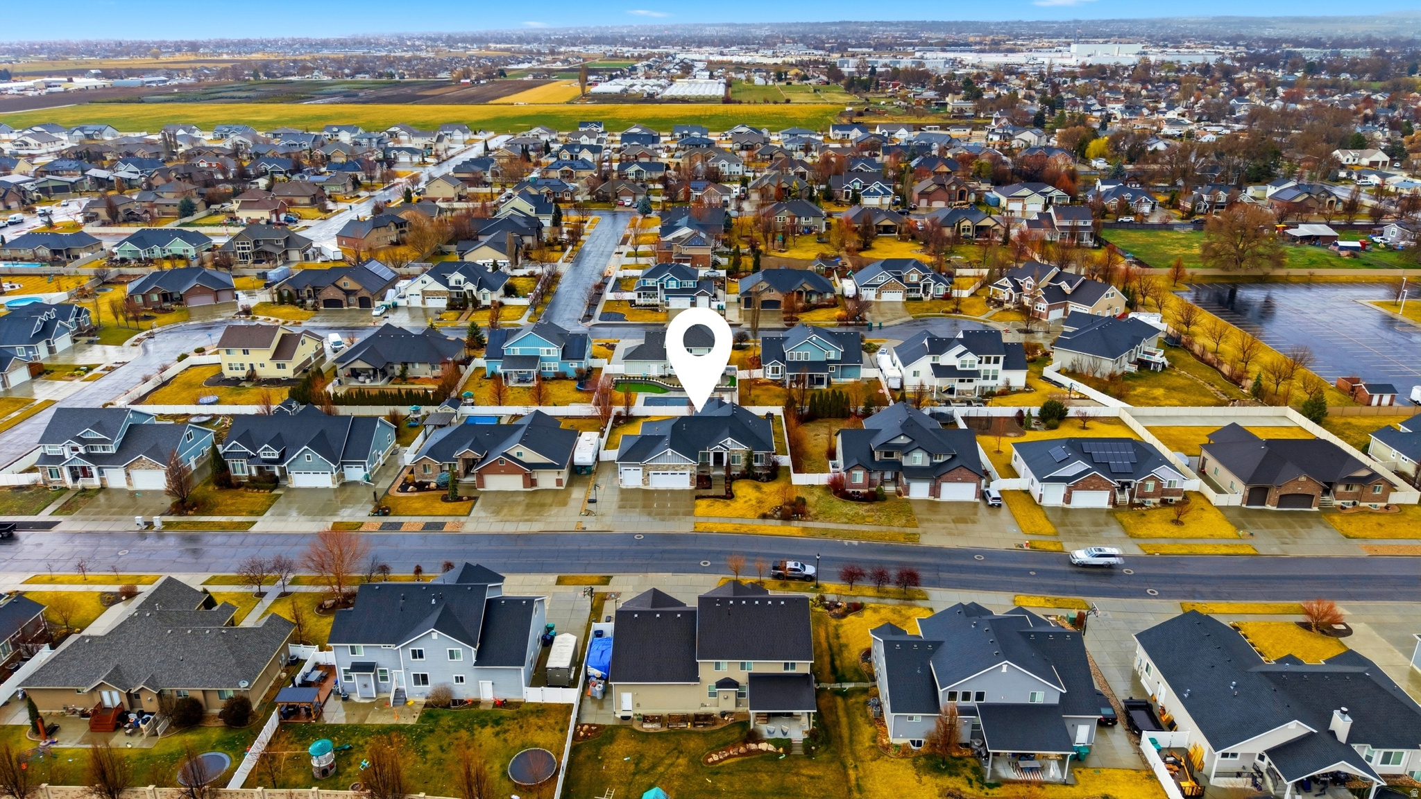 KENNINGTON PARKWAY SUBDIVISION PHASE 1 - Residential