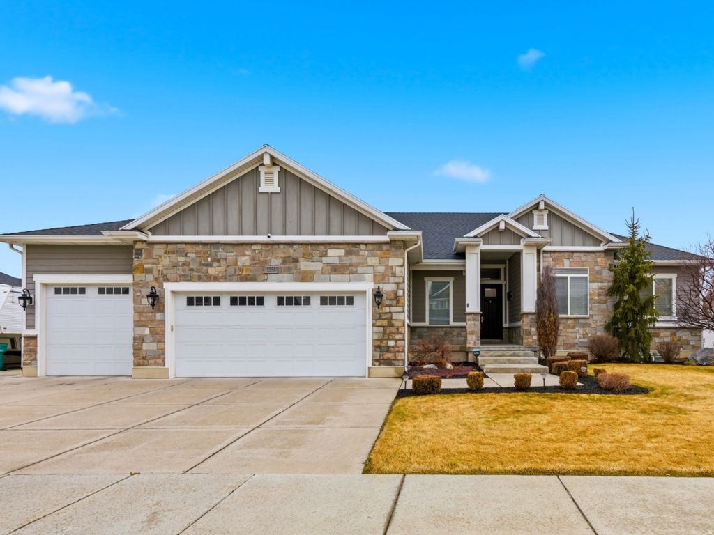 Photo of 1354 W 725 S, Layton, UT 84041 (MLS # 2140584)