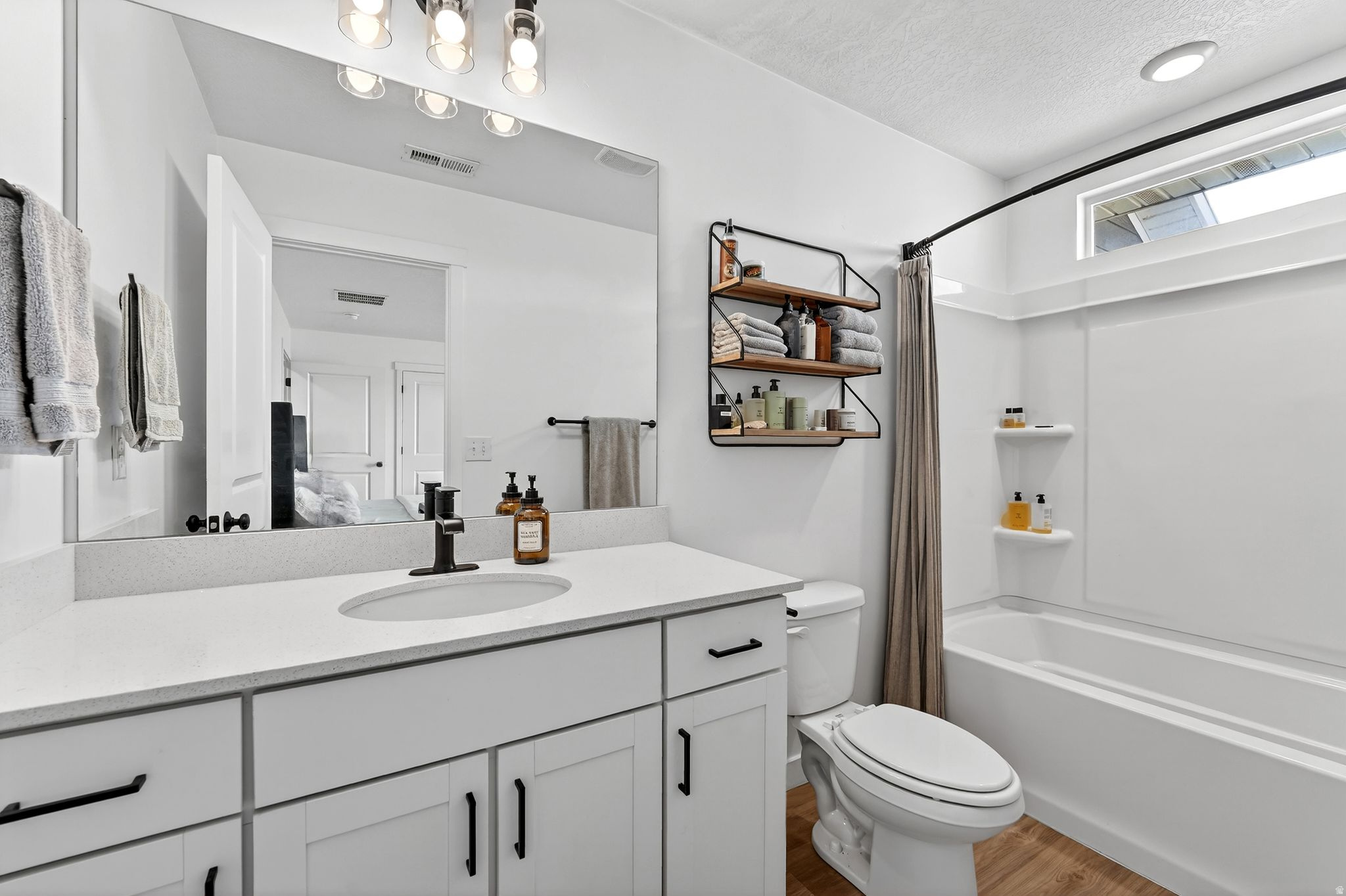 SPRING RANCH - Residential