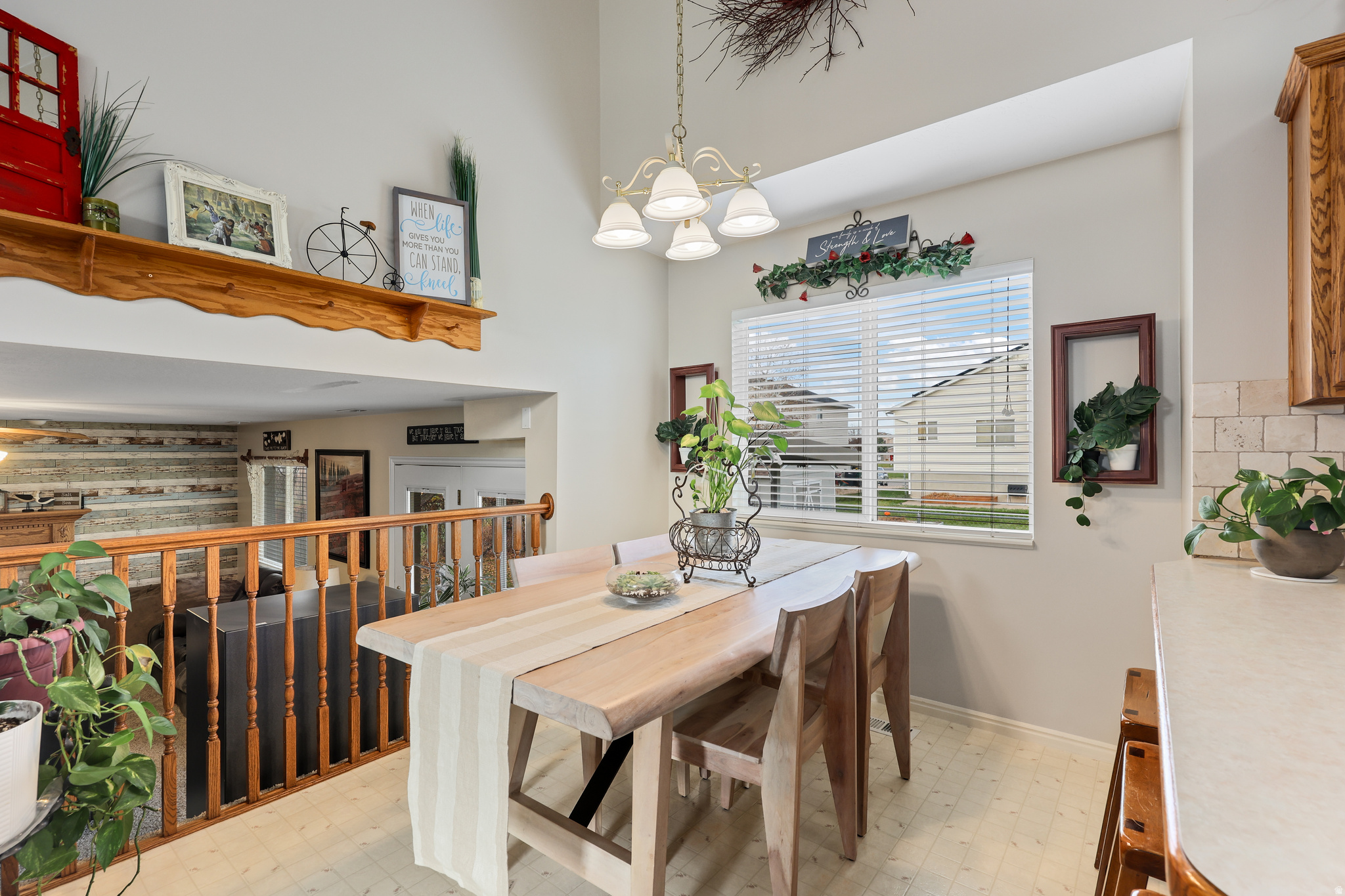 WOODMERE ESTATES - Residential