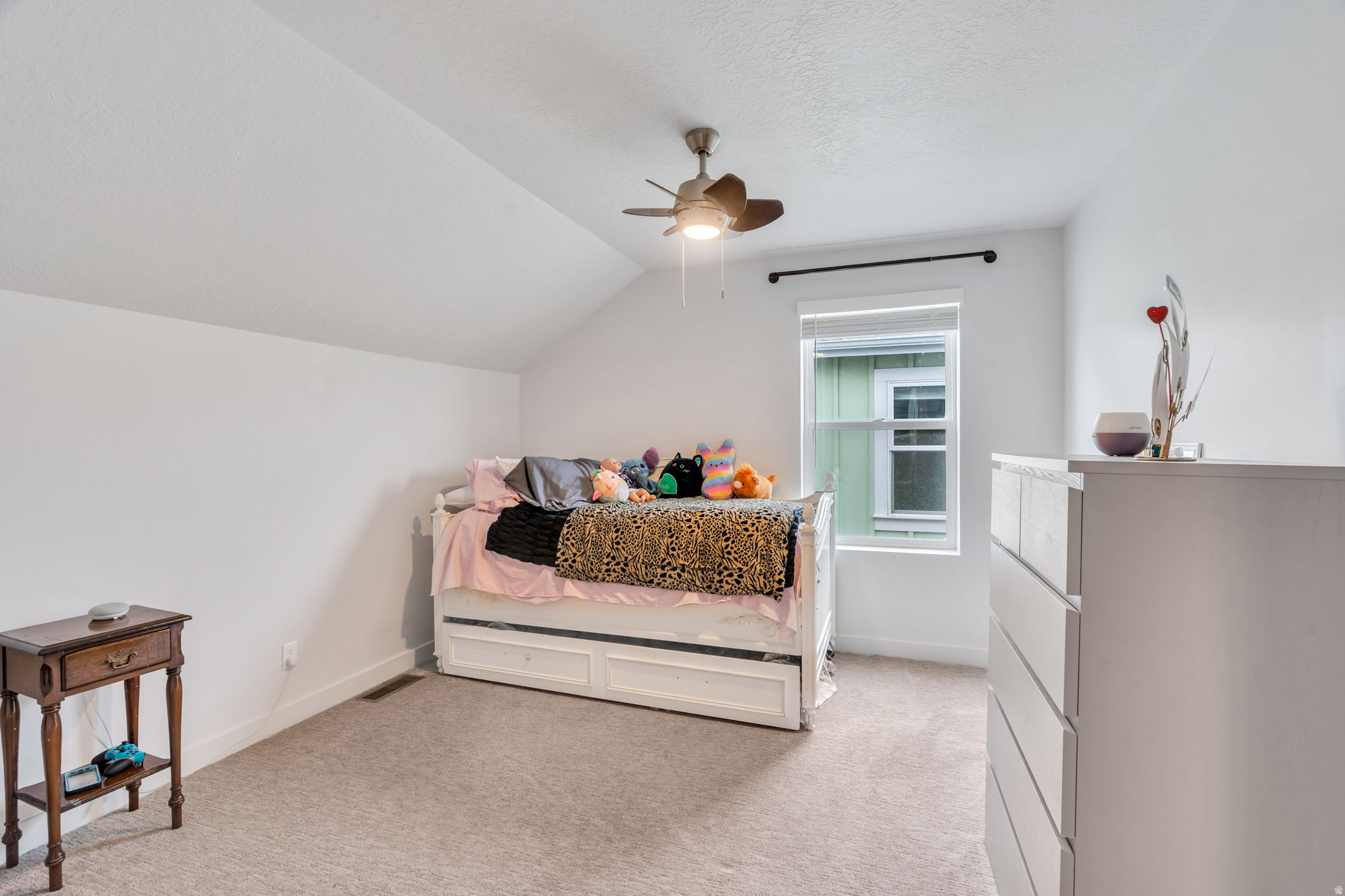 DAYBREAK - Residential