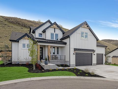 Tiny photo for 4839 W STEP ROCK LN, Herriman, UT 84096 (MLS # 2151072)