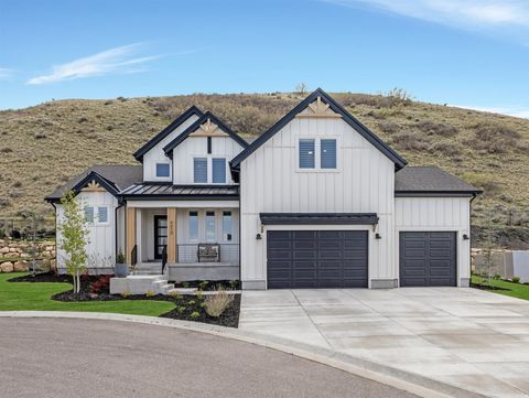 Tiny photo for 4839 W STEP ROCK LN, Herriman, UT 84096 (MLS # 2151072)