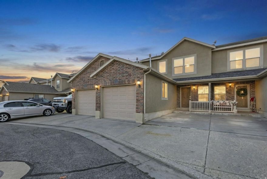 Welcome to this beautifully updated 3 bedroom, 2.5 bathroom townhouse that is truly move-in ready! Great location, close to grocery stores, golf courses, restaurants and parks with stunning mountain views! Step inside to an inviting open layout with hardwood flooring, new carpet and a modern kitchen with SS appliances. Upstairs features 3 bedrooms, including a spacious primary bedroom with a private bath and large vanity. The additional 2 bedrooms are well-sized, perfect for family, guests, or a home office-with a convenient hall bath. Enjoy the attached one-car garage and a back patio ideal for BBQ's and relaxing. All appliances  including the washer and dryer are included with a quick closing timeline available, allowing you to start the New Year off in your new home!