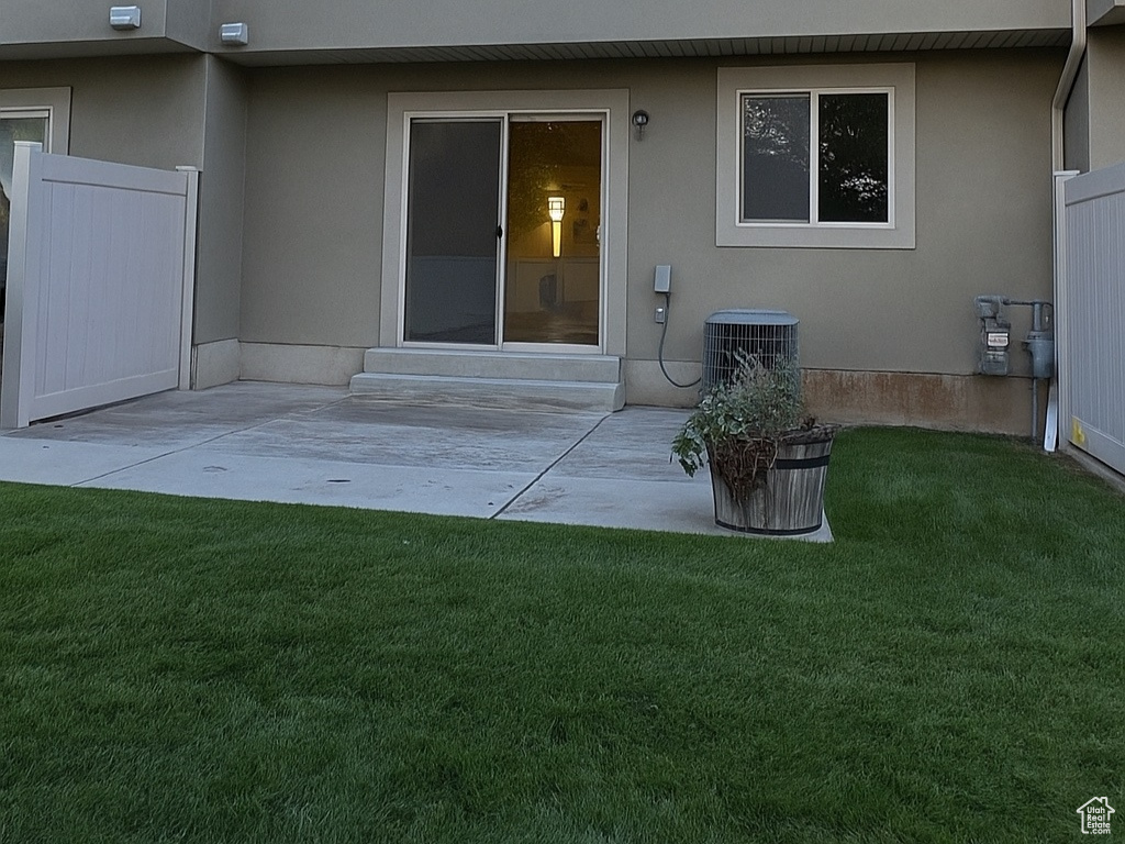 NEW TOWNE SQUARE - Residential