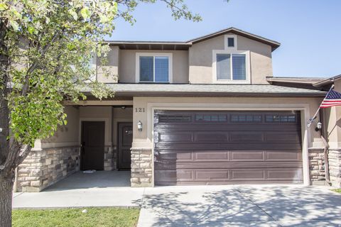 Photo of 121 E 780 S, Smithfield, UT 84335 (MLS # 2155972)
