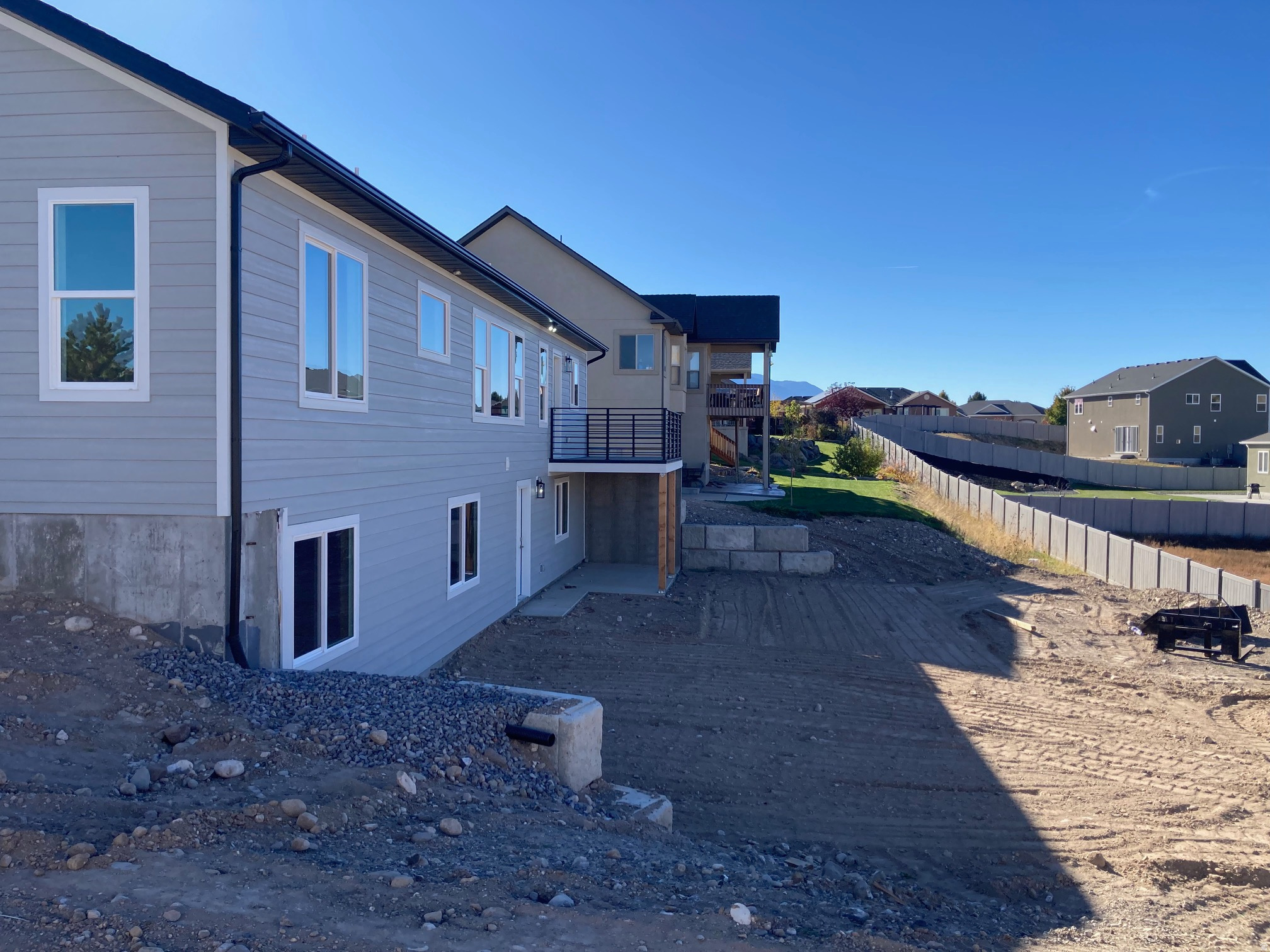 SUMMIT RIDGE - Residential