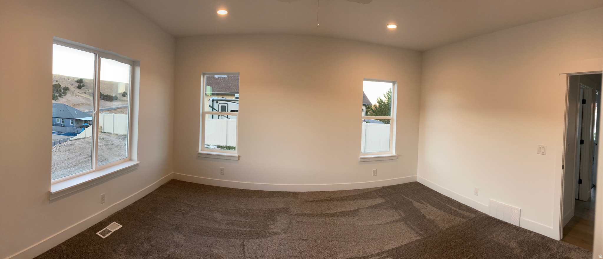 SUMMIT RIDGE - Residential