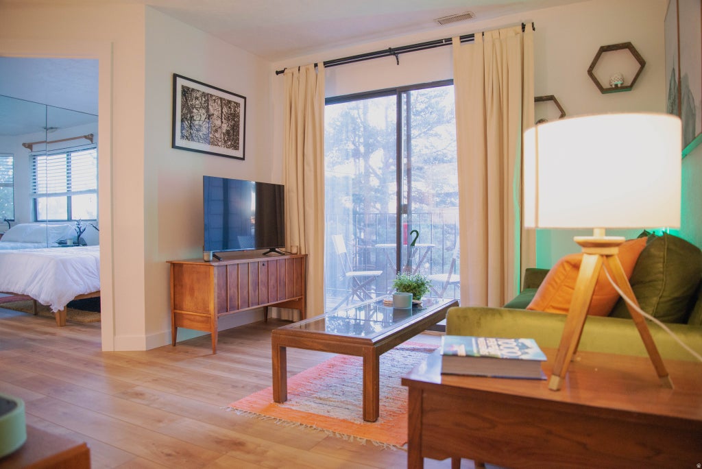 Photo of 480 N WALL ST #B102, Salt Lake City, UT 84103 (MLS # 2179395)
