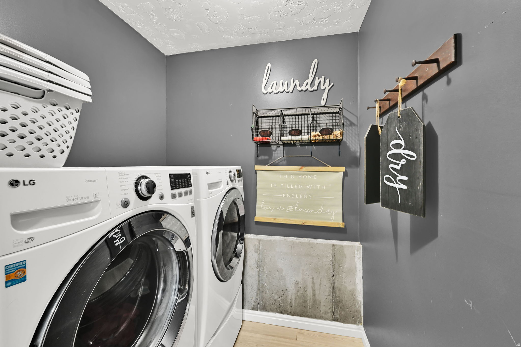 SILVERWOOD ESTATES - Residential