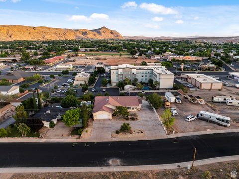 Tiny photo for 763 W 100 N, Hurricane, UT 84737 (MLS # 2098203)