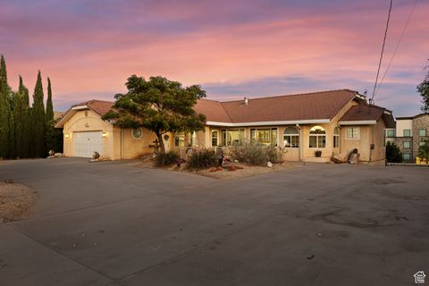 Tiny photo for 763 W 100 N, Hurricane, UT 84737 (MLS # 2098203)