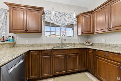 Tiny photo for 763 W 100 N, Hurricane, UT 84737 (MLS # 2098203)