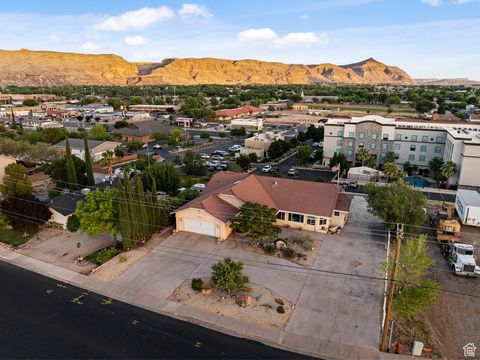 Tiny photo for 763 W 100 N, Hurricane, UT 84737 (MLS # 2098203)