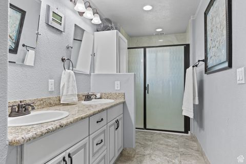 Tiny photo for 763 W 100 N, Hurricane, UT 84737 (MLS # 2098203)