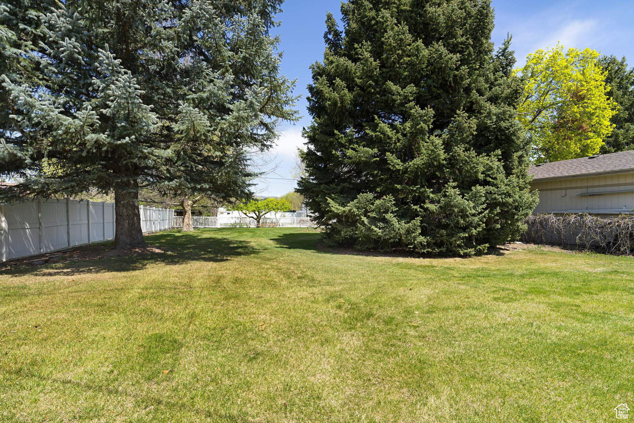 Lehi, Utah 84043, United States, 3 Bedrooms Bedrooms, ,1 BathroomBathrooms,Residential,Pending,118015