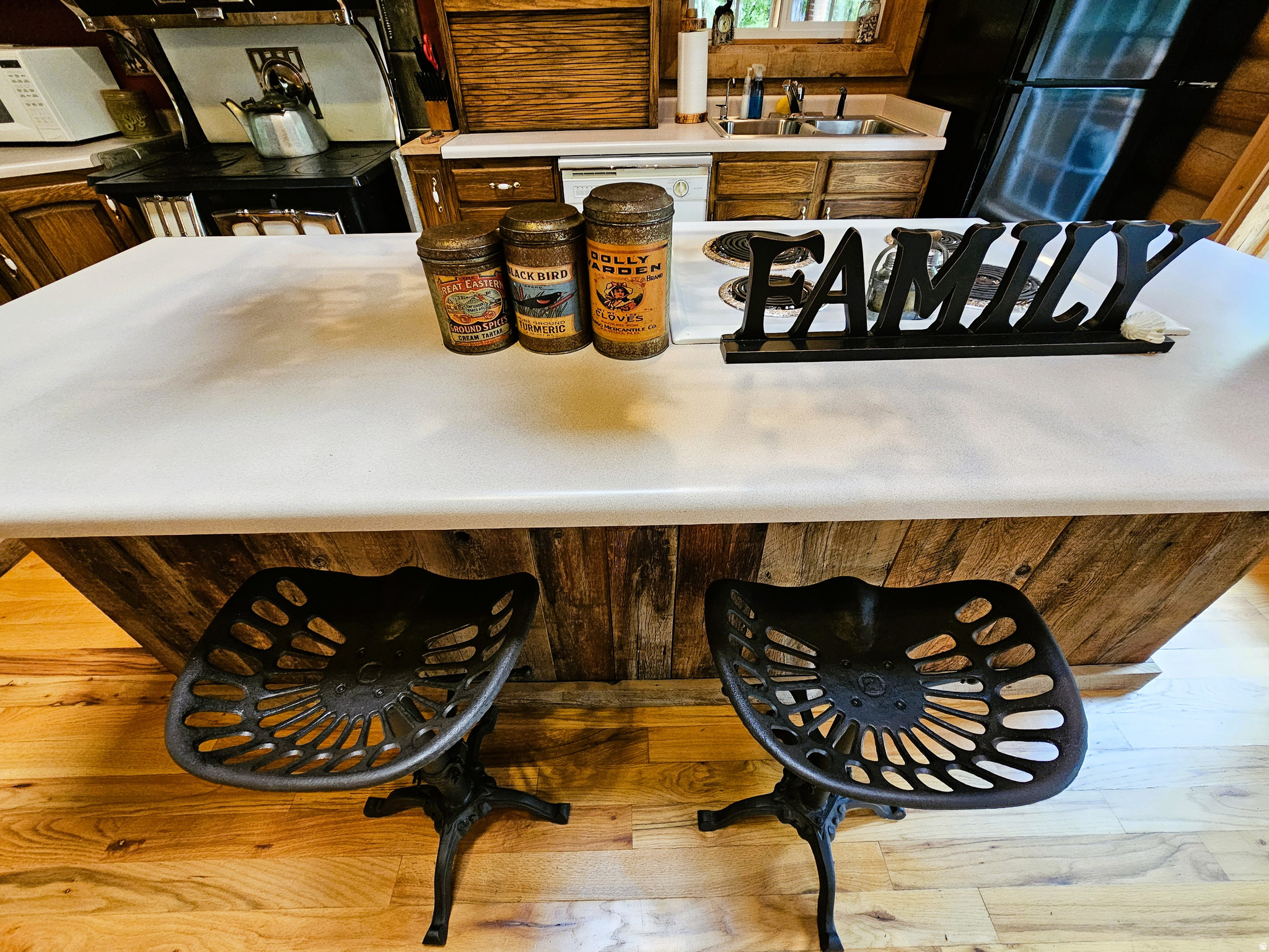 SKYLINE MOUNTAIN RESORT - Residential