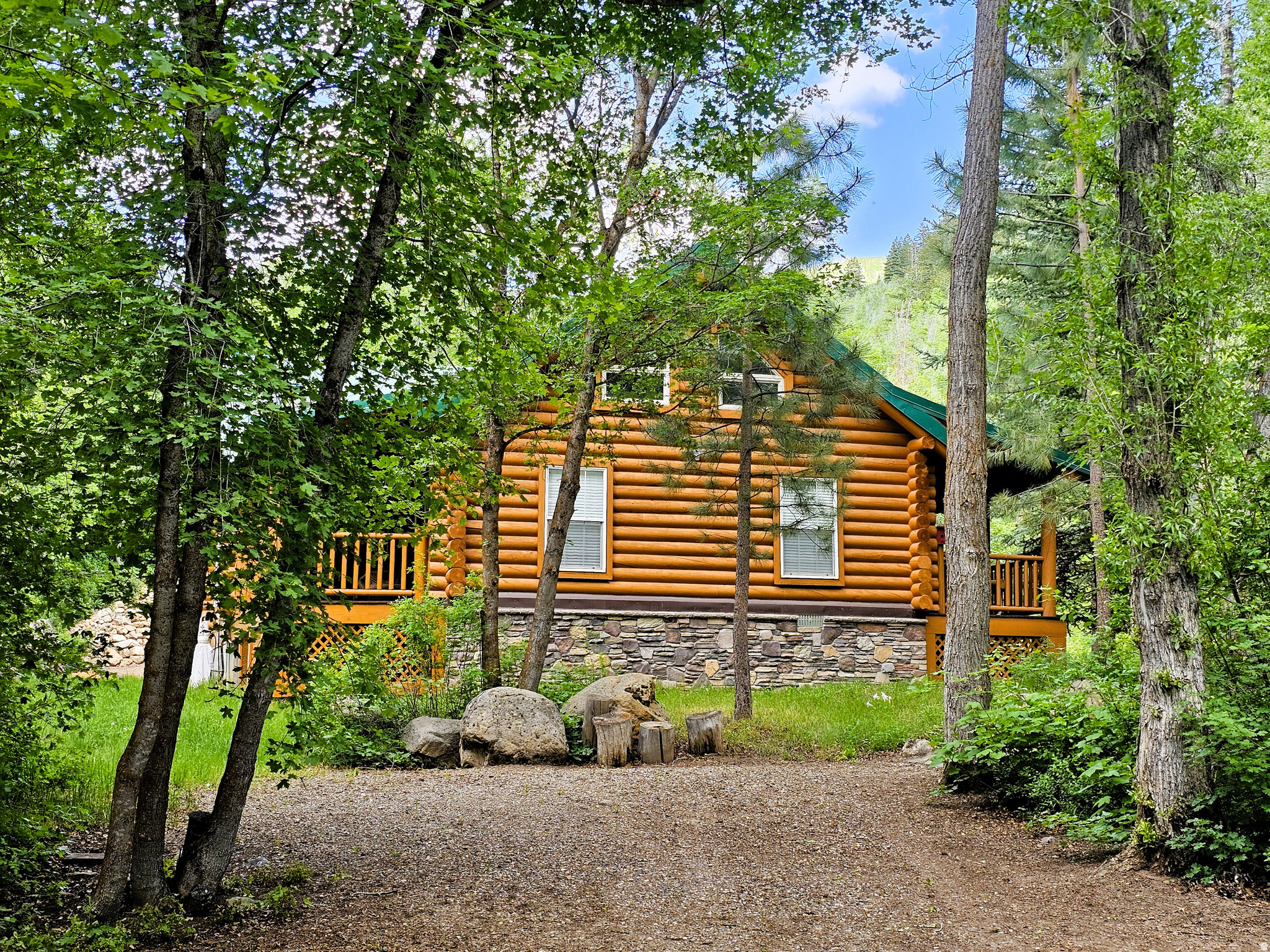 SKYLINE MOUNTAIN RESORT - Residential