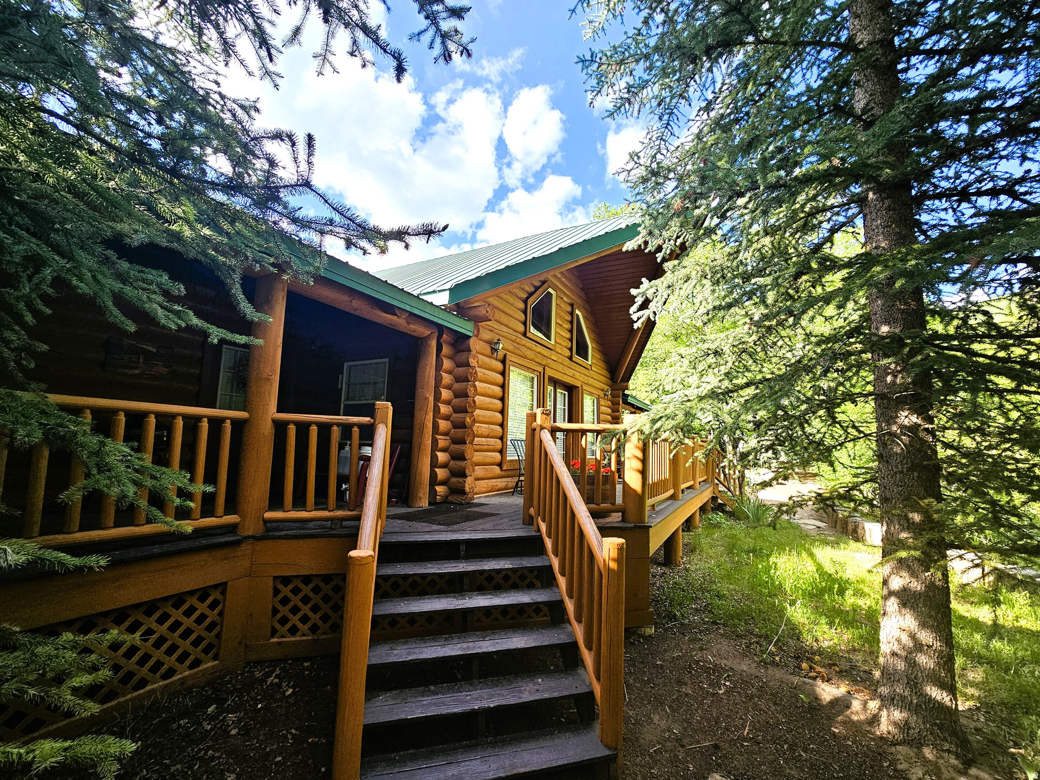 SKYLINE MOUNTAIN RESORT - Residential