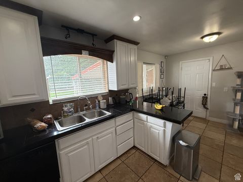 Tiny photo for 925 S 150 E, Orem, UT 84058 (MLS # 2117323)