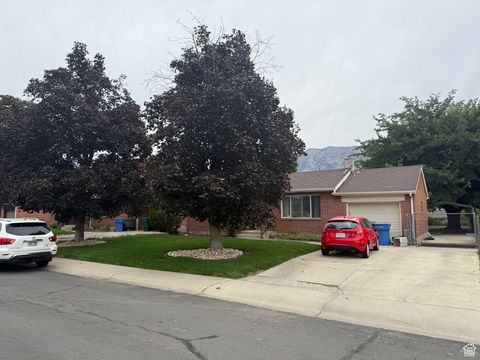 Tiny photo for 925 S 150 E, Orem, UT 84058 (MLS # 2117323)
