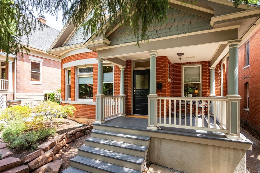 Photo of 474 N F ST E, Salt Lake City, UT 84103 (MLS # 2178702)
