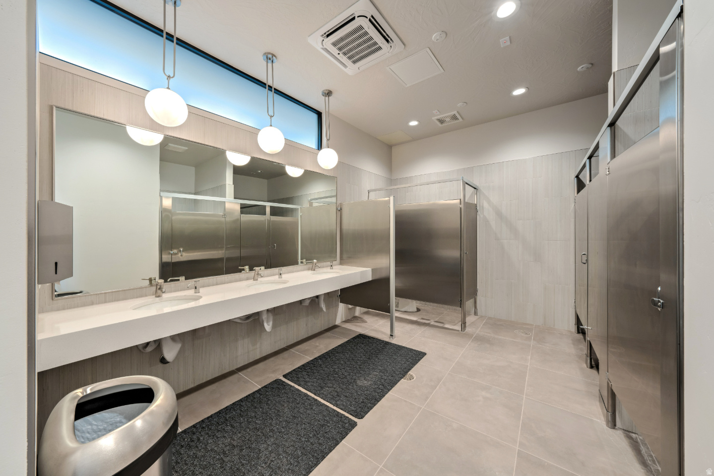 CORAL SPRINGS CONDOMINIUMS - Residential