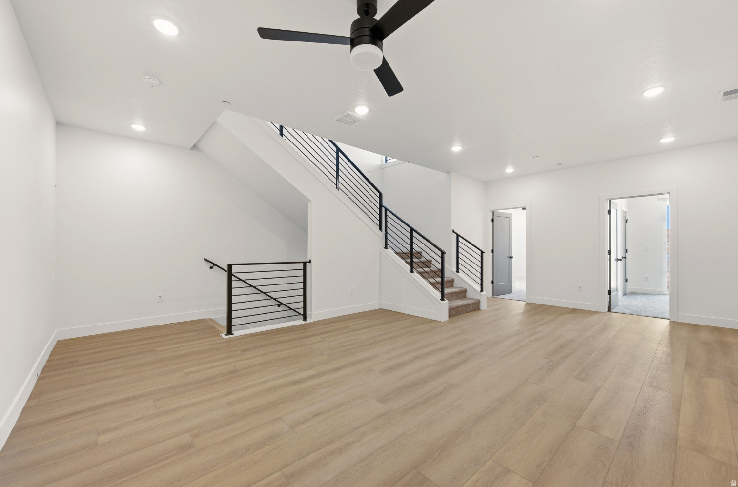 CORAL SPRINGS CONDOMINIUMS - Residential