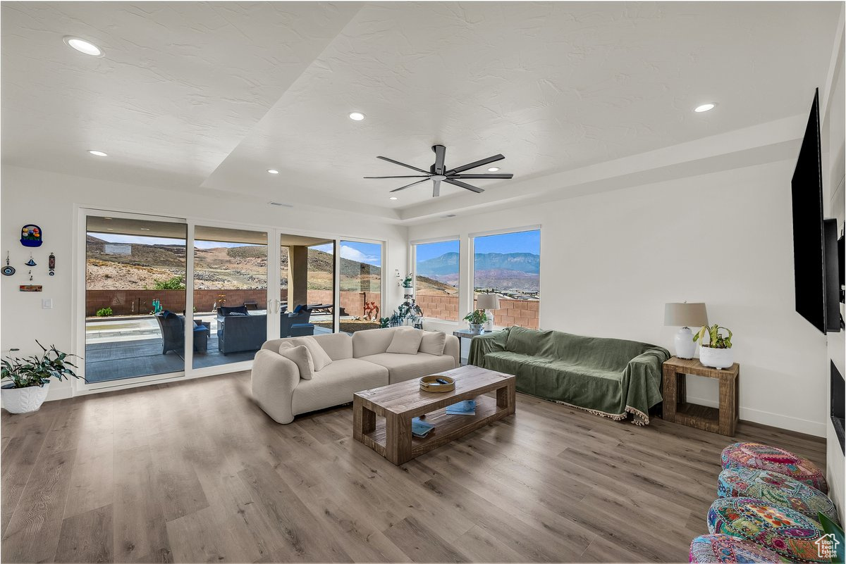 RIDGE AT ZION VISTA PH 1A - Residential