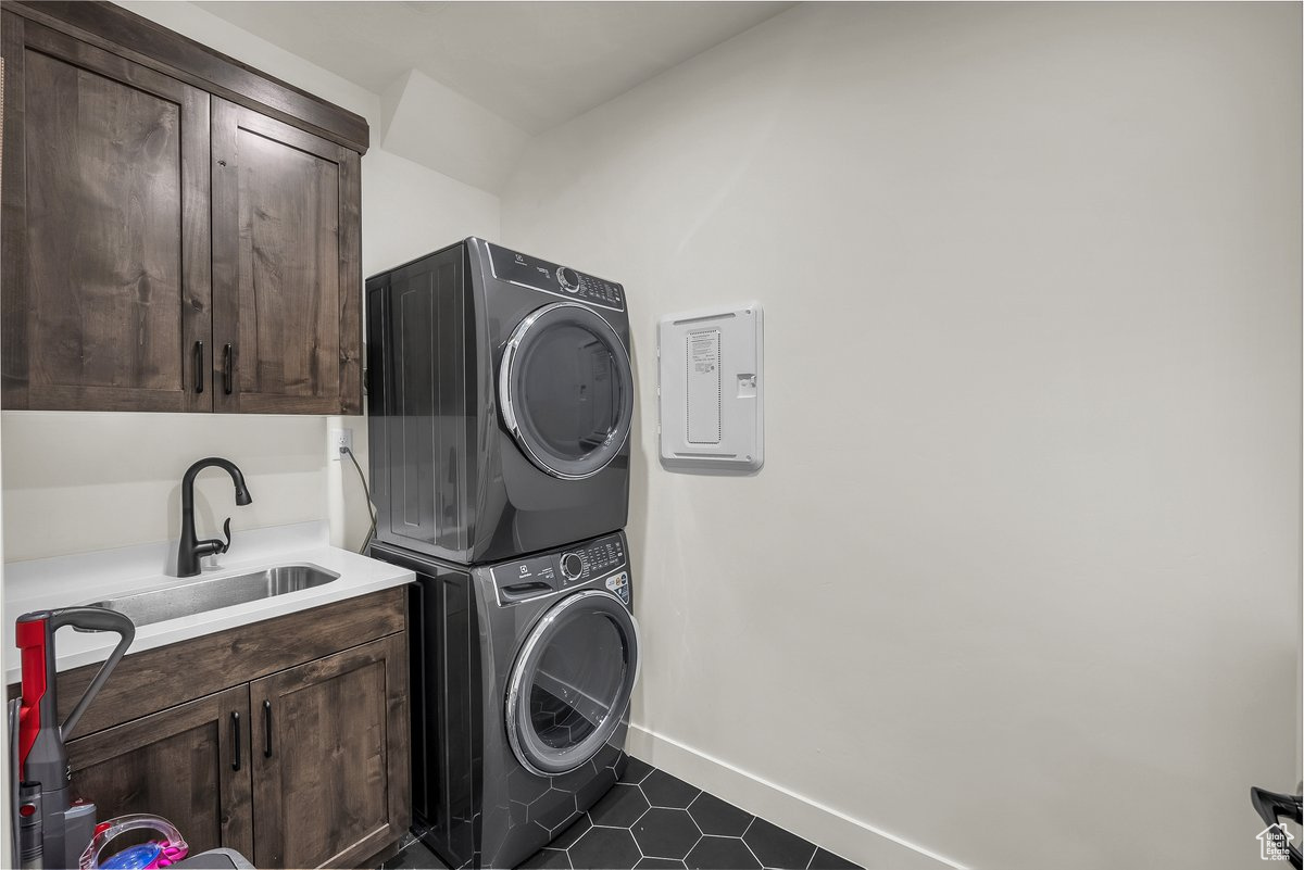 RIDGE AT ZION VISTA PH 1A - Residential