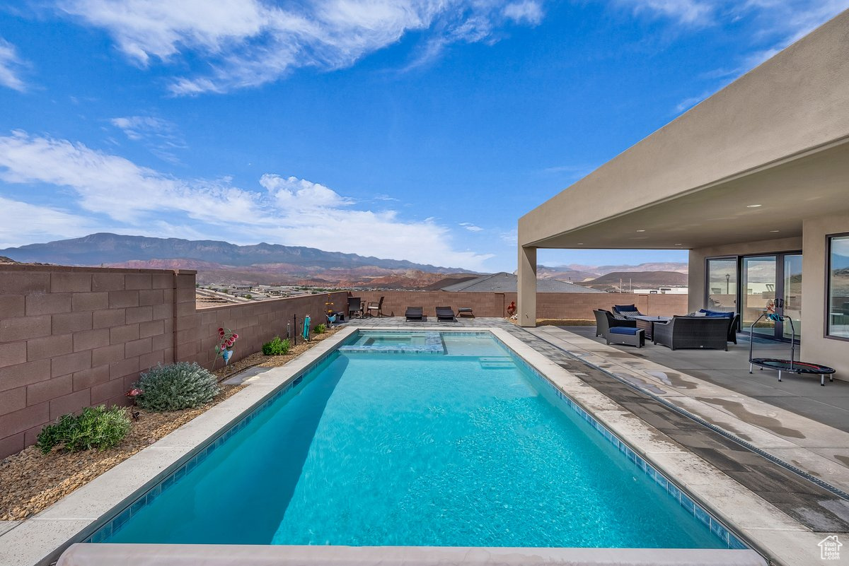 RIDGE AT ZION VISTA PH 1A - Residential