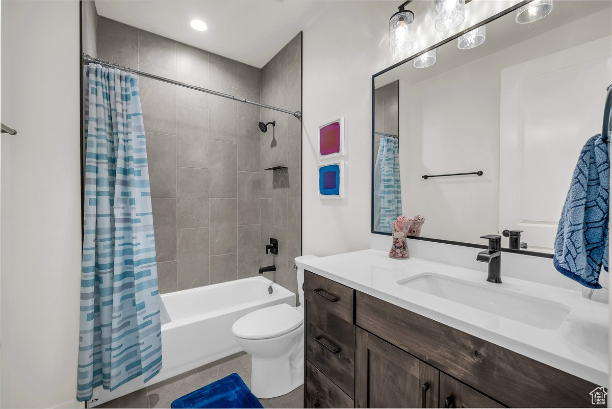 RIDGE AT ZION VISTA PH 1A - Residential