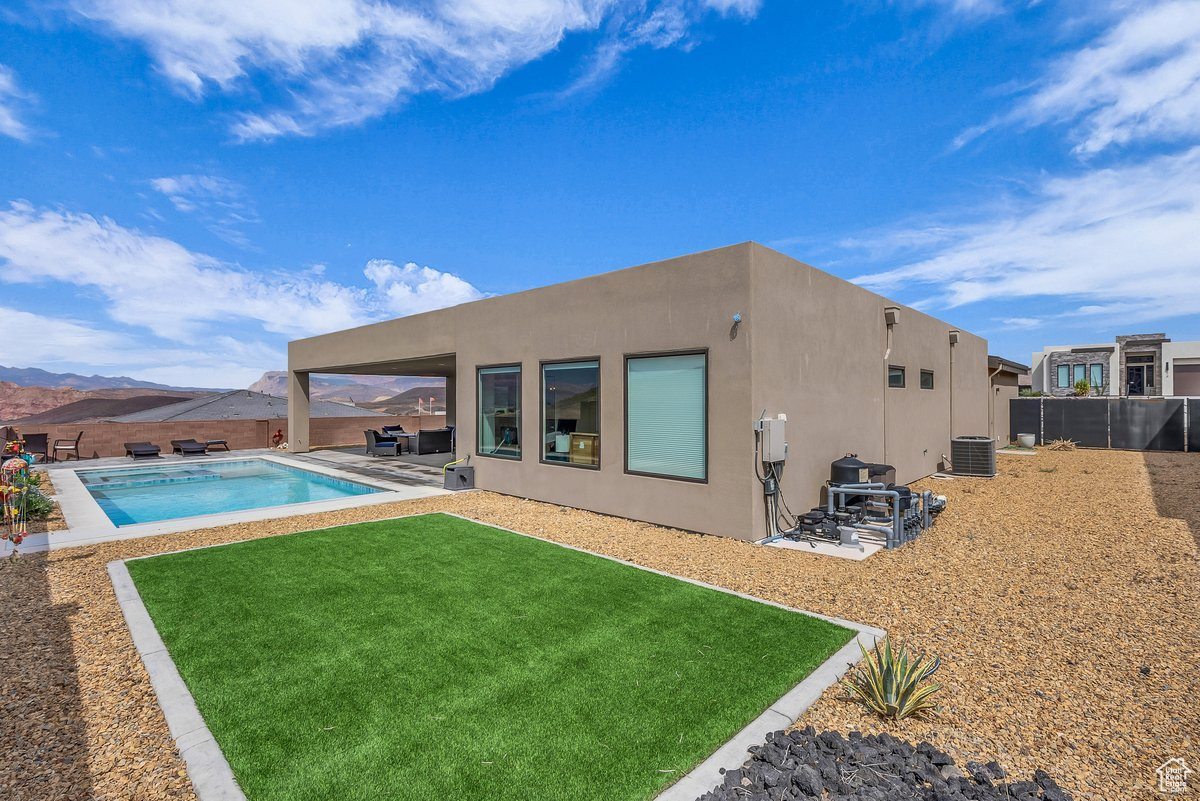 RIDGE AT ZION VISTA PH 1A - Residential