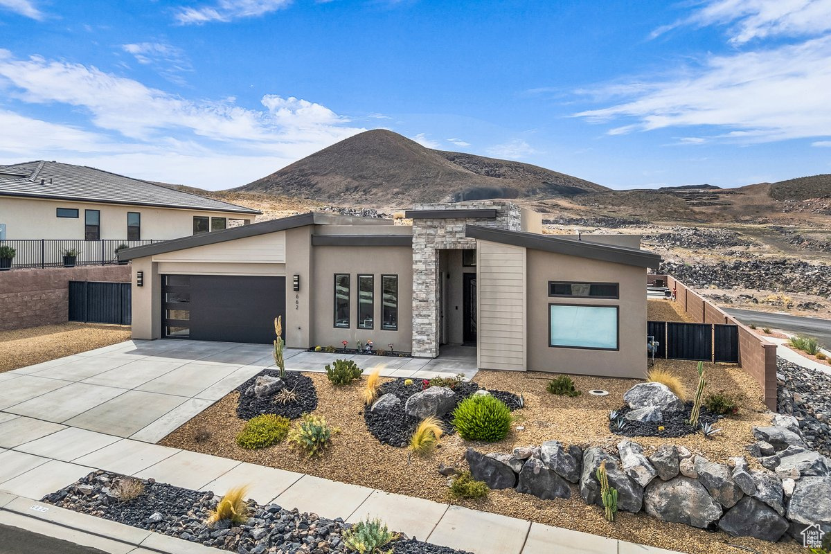 RIDGE AT ZION VISTA PH 1A - Residential