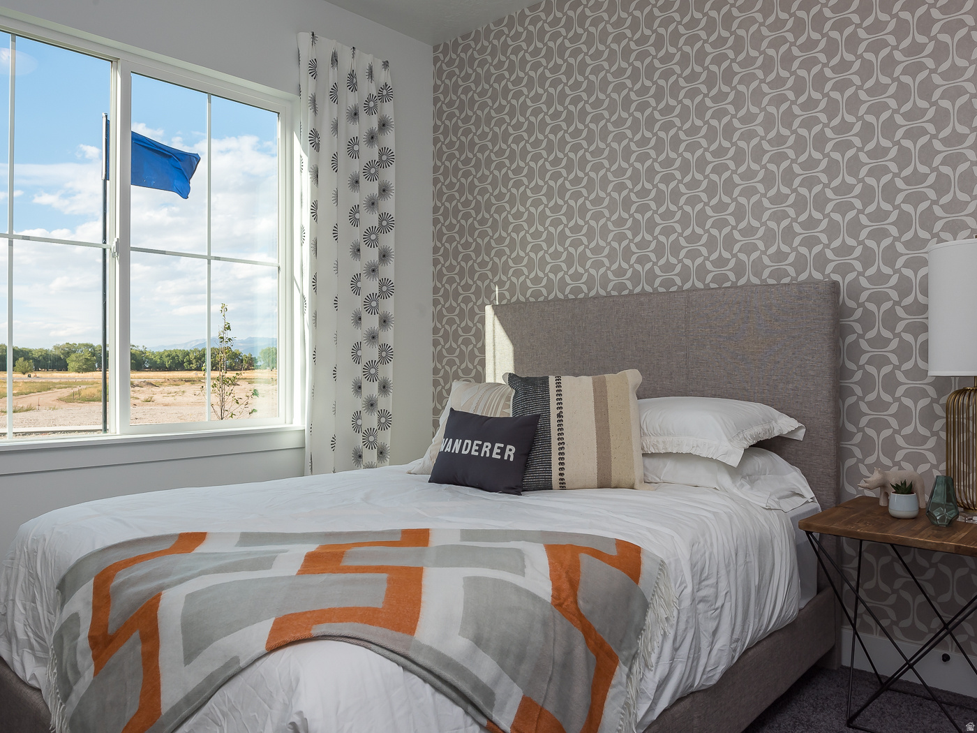 MOUNTAINSIDE ESTATES - Residential