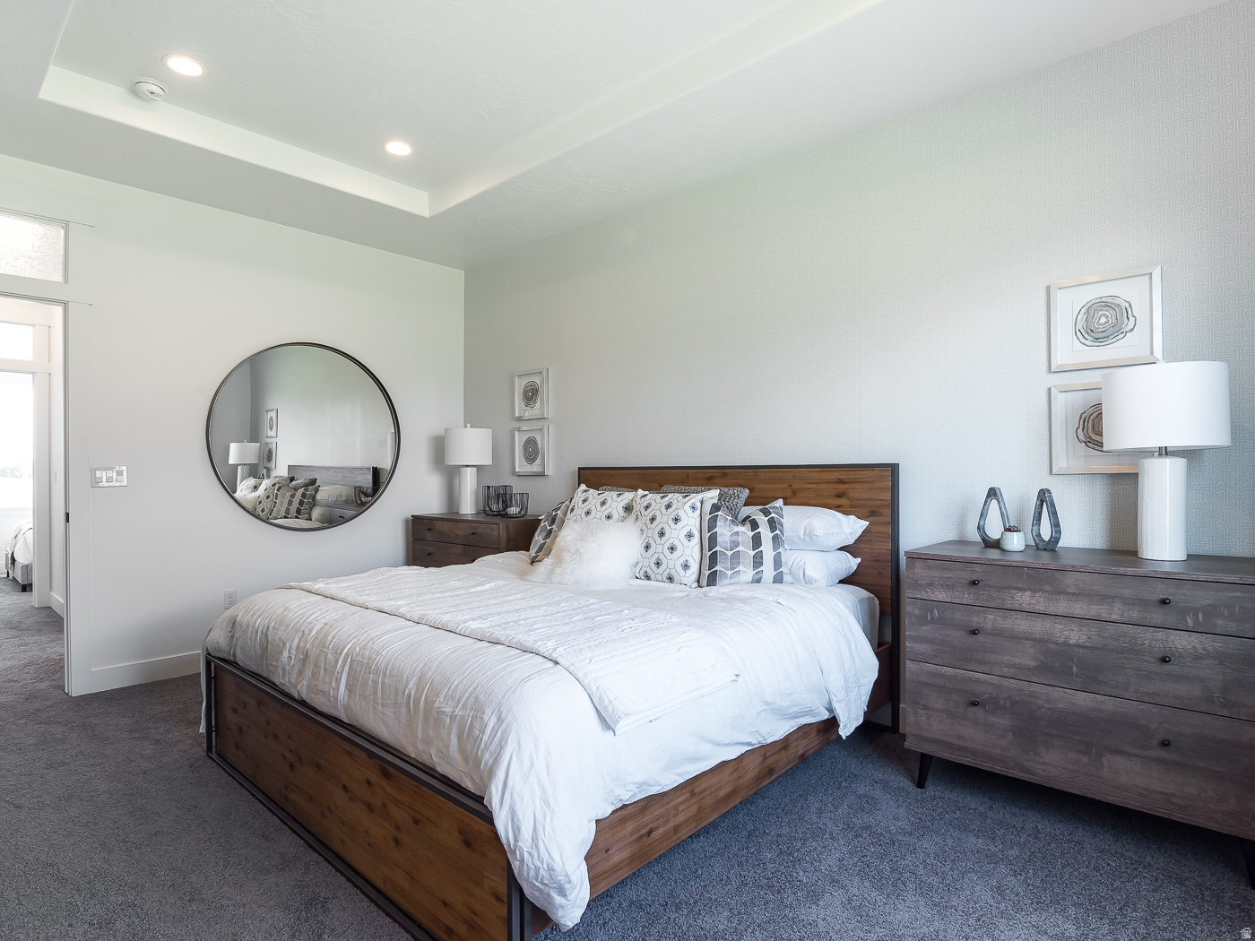 MOUNTAINSIDE ESTATES - Residential