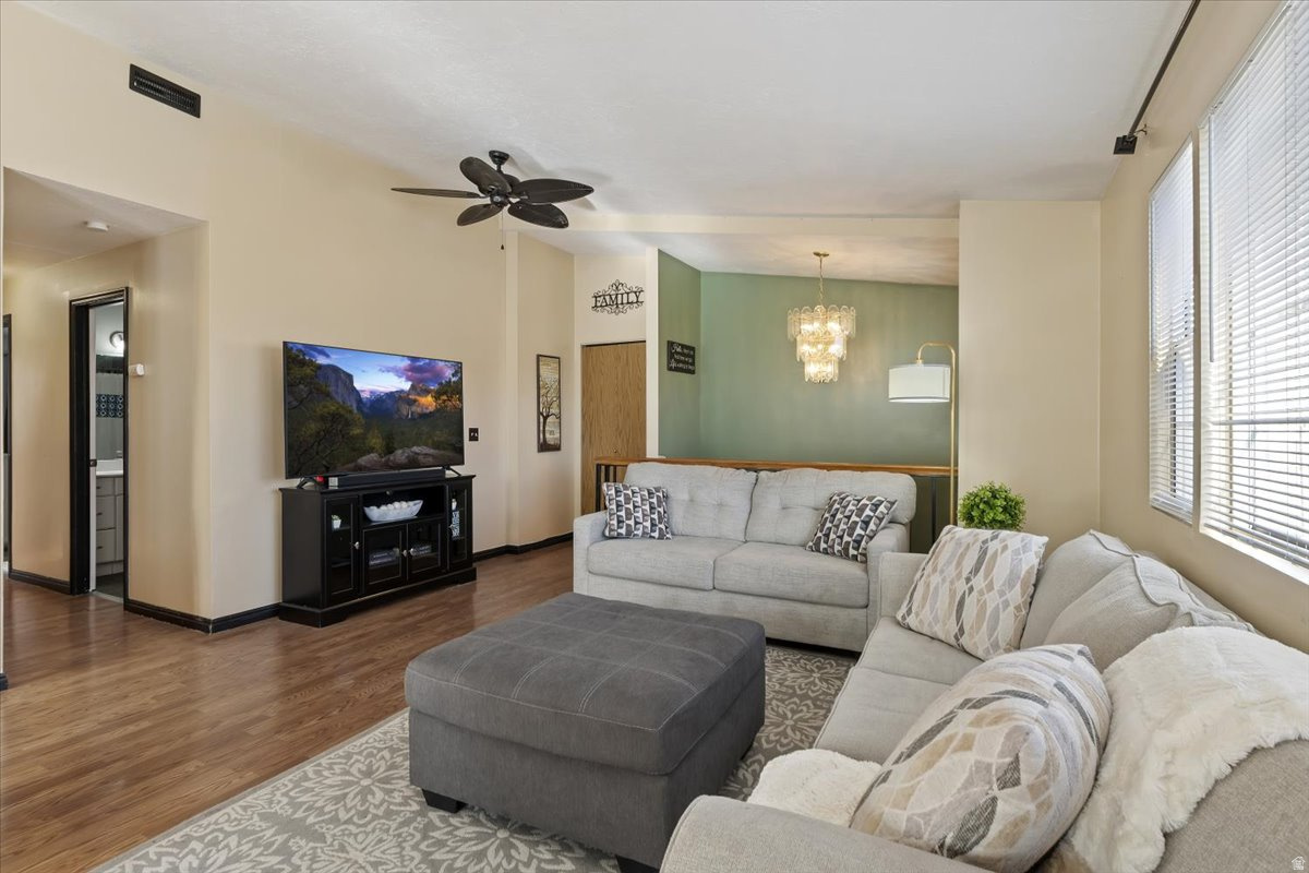 RIVER RIDGE - Residential