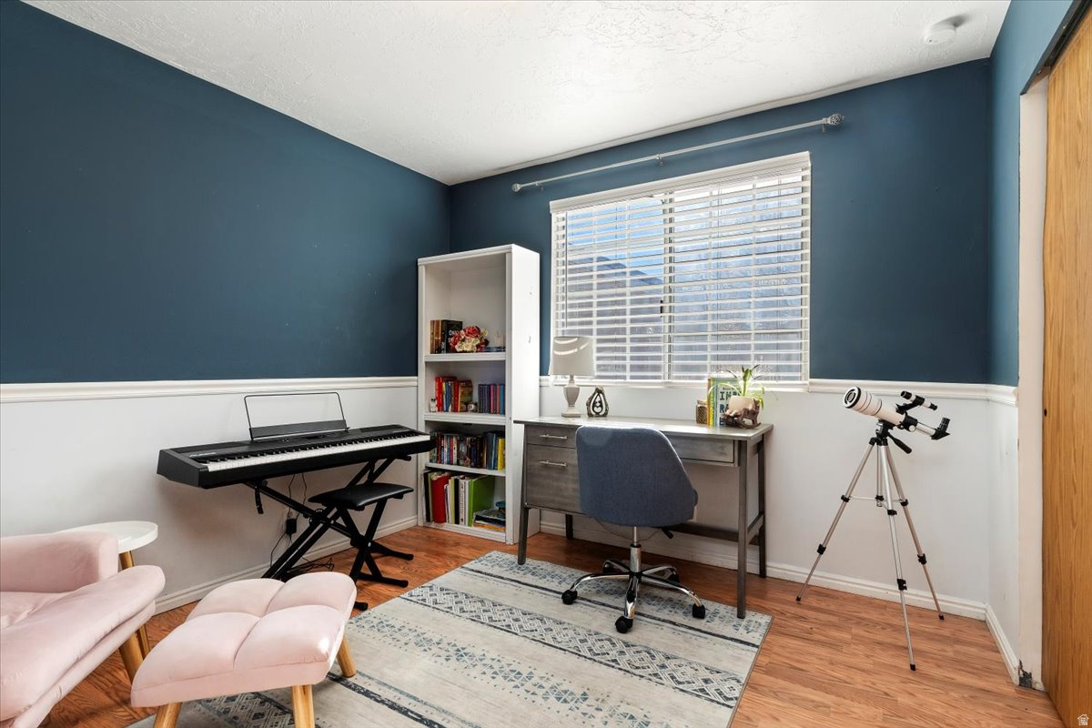 RIVER RIDGE - Residential