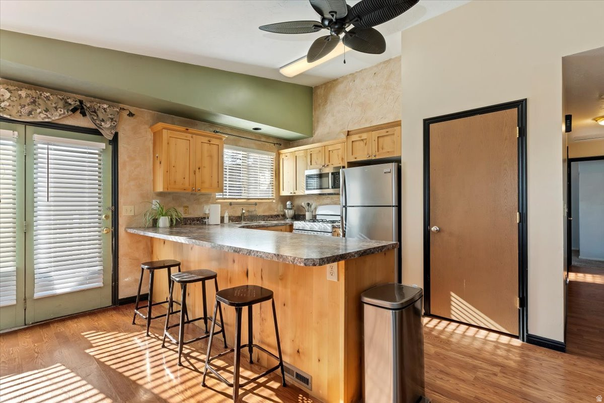 RIVER RIDGE - Residential