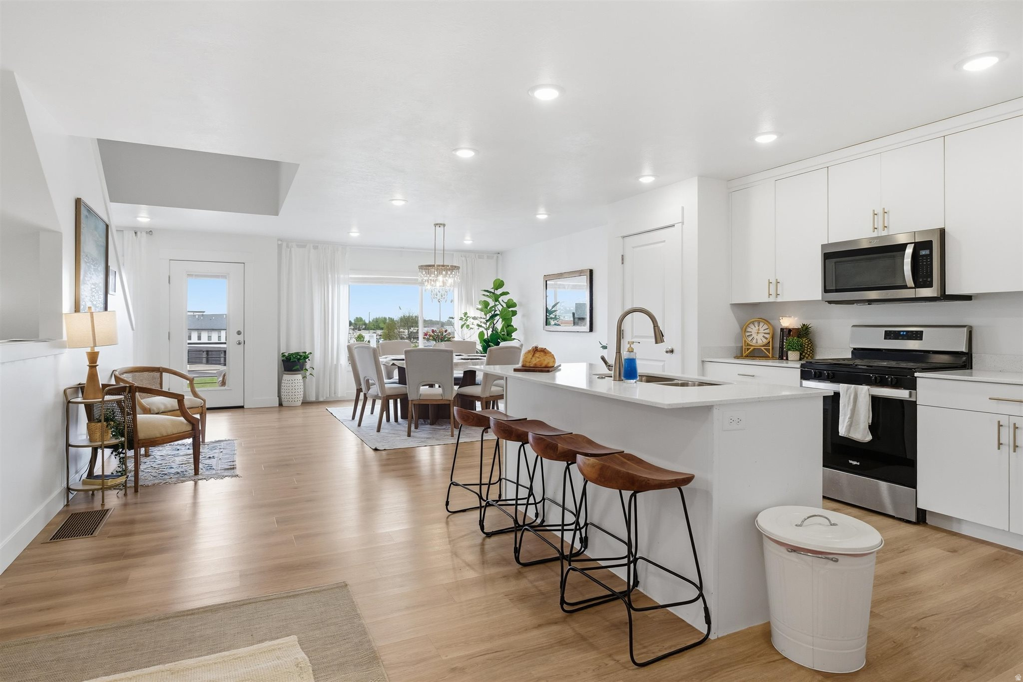 PROVIDENCE GATEWAY - Residential