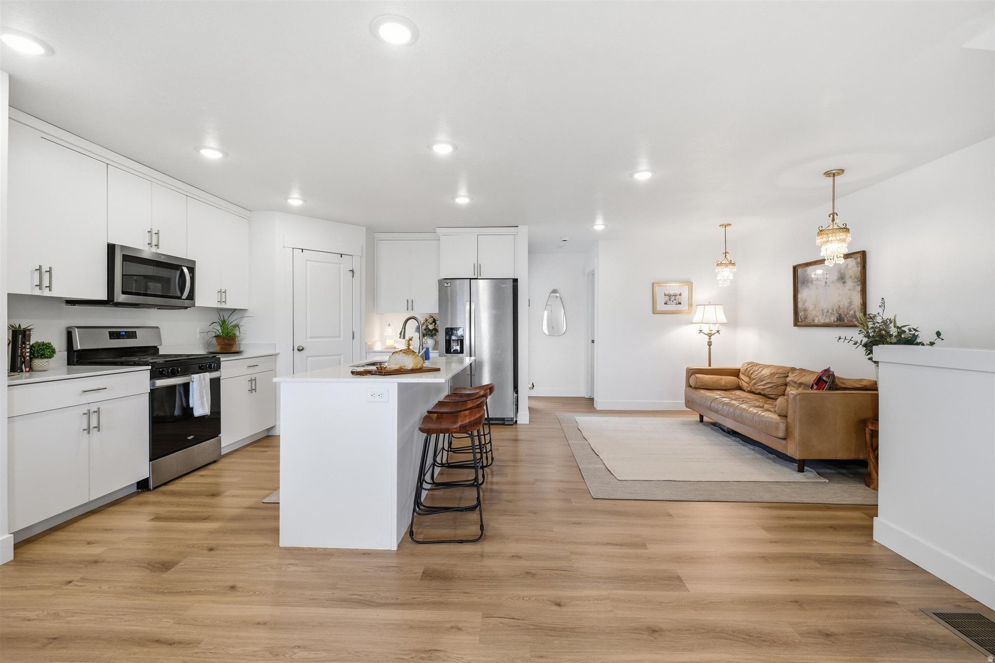 PROVIDENCE GATEWAY - Residential